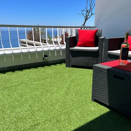 Daire Axenic Oasis - Panoramic Ocean View, 2 Bedrooms, 2 Bathrooms, New Redesign *