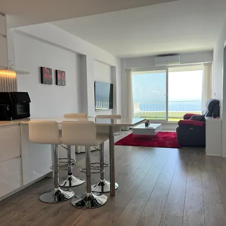 Daire Axenic Oasis - Panoramic Ocean View, 2 Bedrooms, 2 Bathrooms, New Redesign *