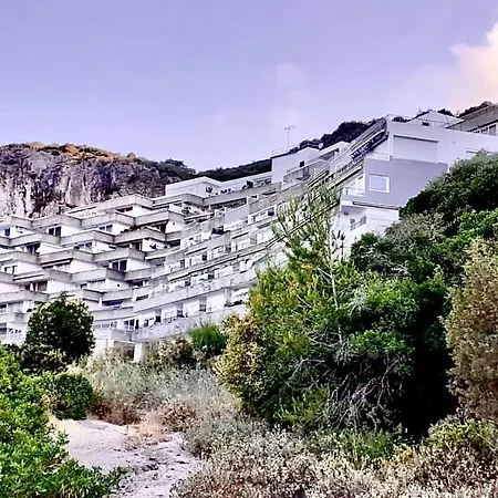Daire Axenic Oasis - Panoramic Ocean View, 2 Bedrooms, 2 Bathrooms, New Redesign *