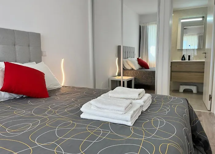 Axenic Oasis - Panoramic Ocean View, 2 Bedrooms, 2 Bathrooms, New Redesign * Σεσίμπρα